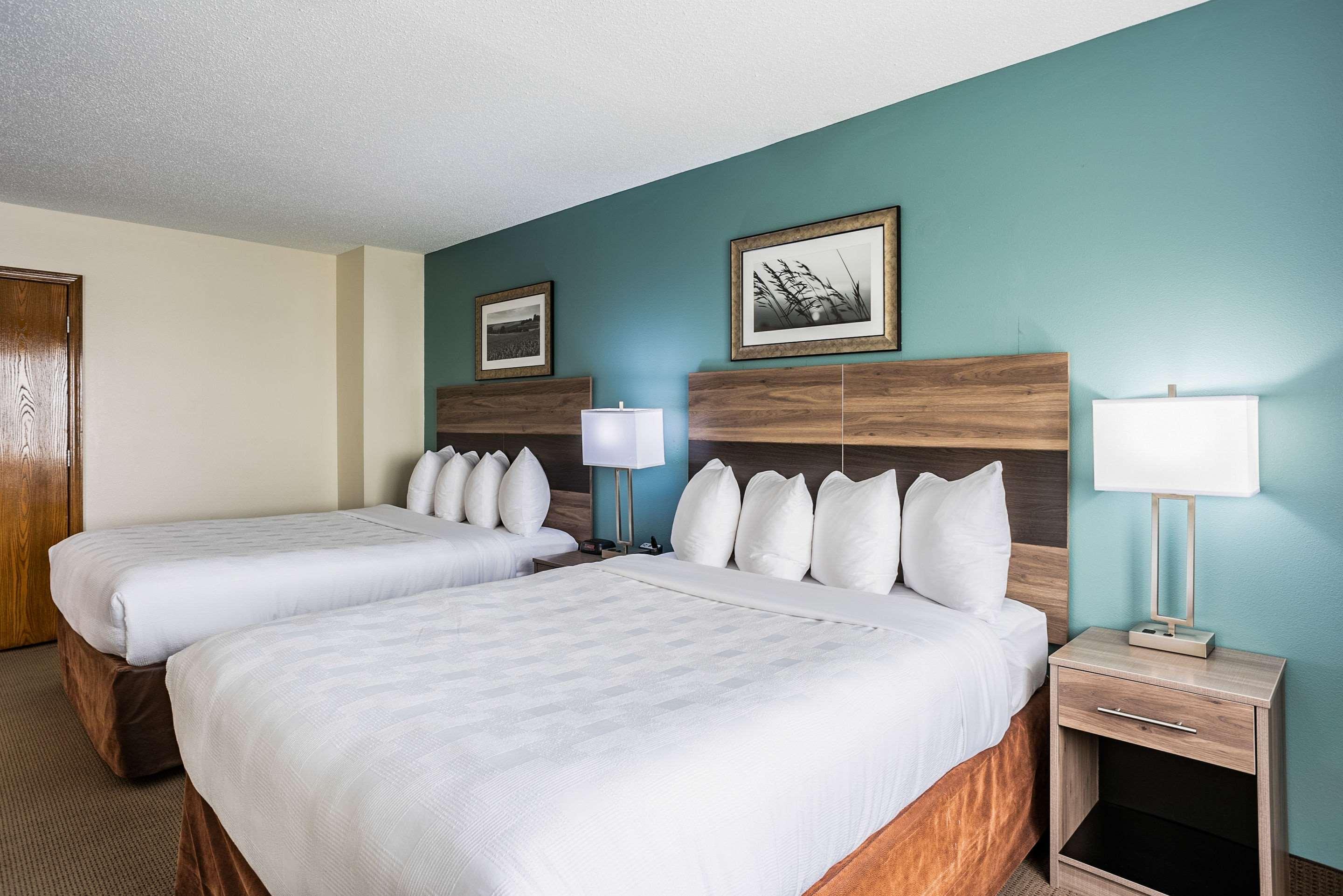 Mainstay Suites Cedar Rapids North - Marion Екстер'єр фото