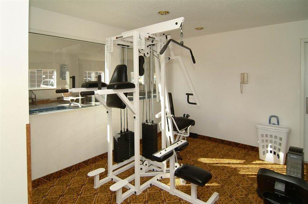Mainstay Suites Cedar Rapids North - Marion Екстер'єр фото