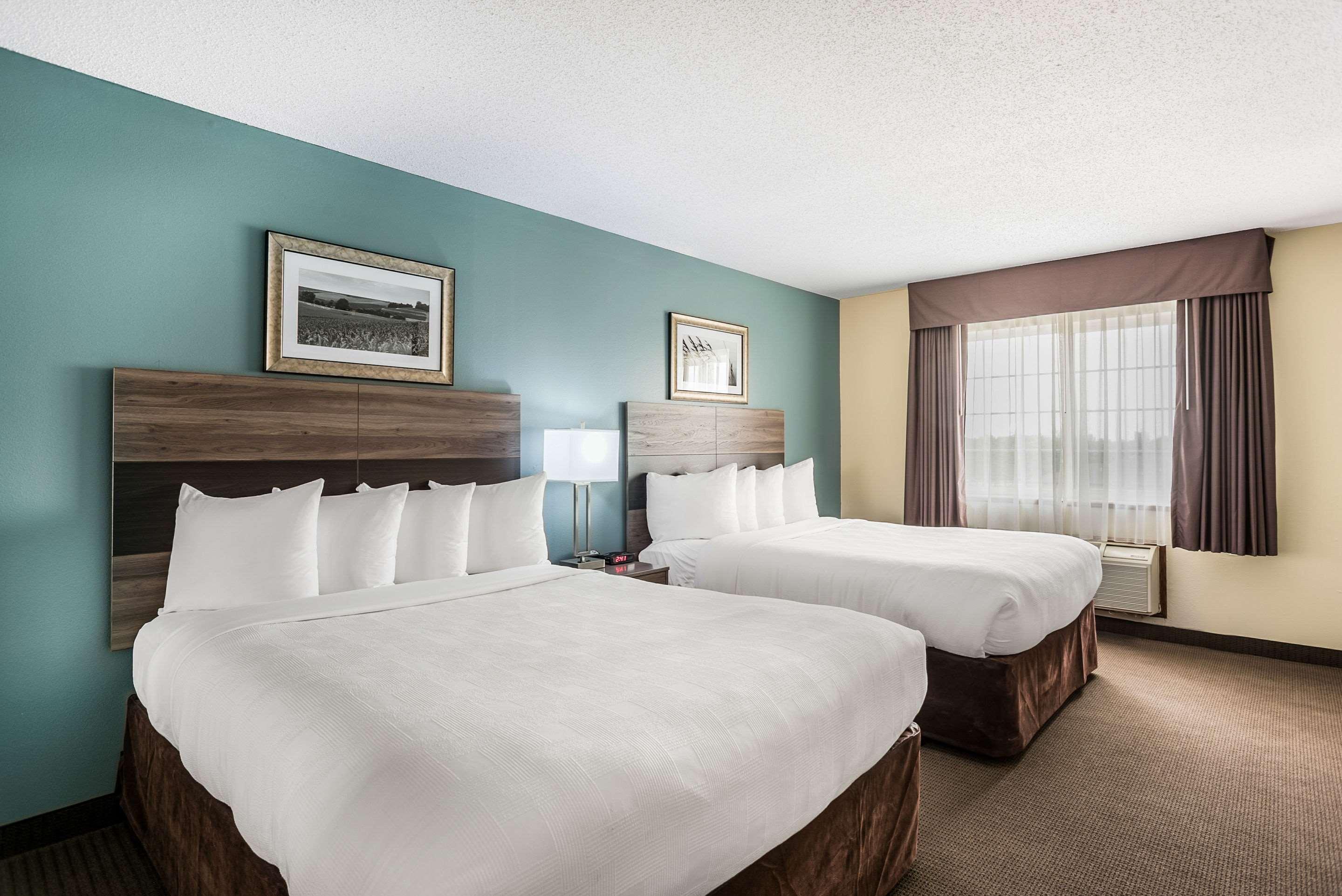 Mainstay Suites Cedar Rapids North - Marion Екстер'єр фото